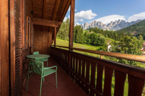 MiraOdle Apartments Funes